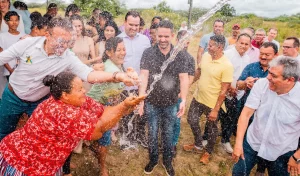 governo-de-alagoas-entrega-sistema-de-dessalinizacao-a-comunidade-santa-rosa-em-mata-grande