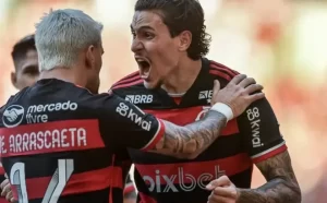 flamengo-vence-o-atletico-go-e-assume-a-lideranca-00774514-04f5f71467c7547958c41c28e0fc4ec8-7