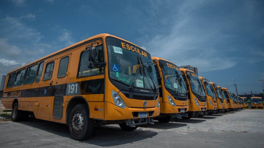 educacao-convoca-aprovados-no-pss-para-condutor-e-fiscal-de-transporte-escolar