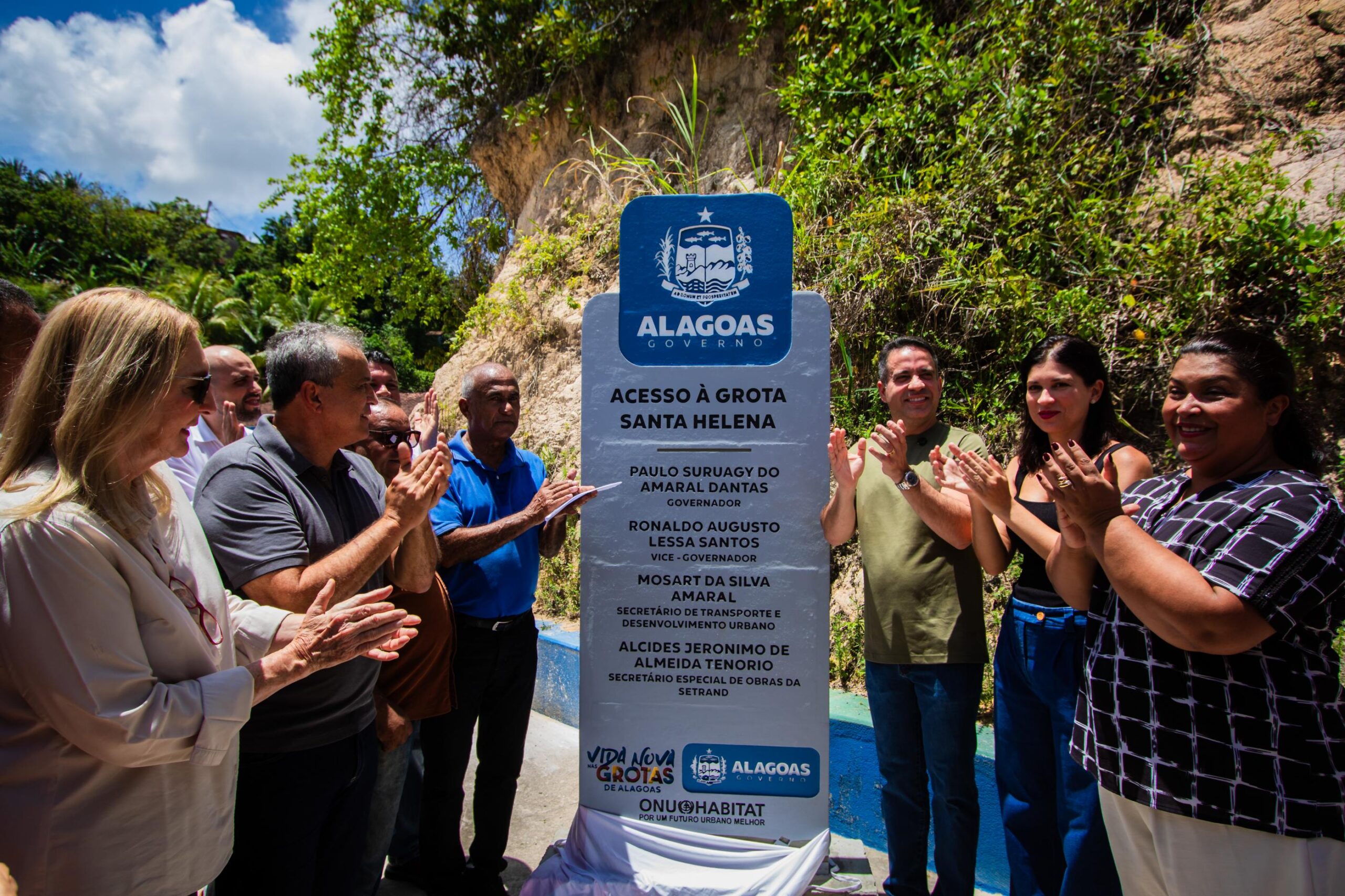 paulo-dantas-entrega-acesso-ao-complexo-da-grota-santa-helena-em-maceio