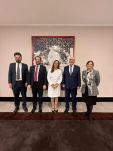 e47b59bc-67a1-464d-9d7d-22b4e8255bce