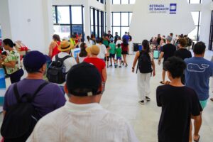 sesau-recepcionam-turistas-de-transatlantico-com-mais-uma-acao-do-programa-saude-no-porto (2)