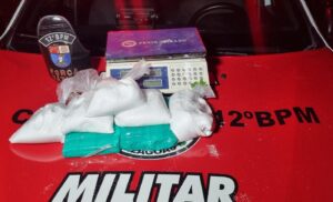 acao-integrada-entre-ssp-pm-e-mp-apreende-75kg-de-cocaina-em-maceio (1)