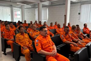 corpo-de-bombeiros-inicia-cursos-de-resgate-em-areas-inundadas-e-abordagem-tecnica-a-tentativas-de-suicidio
