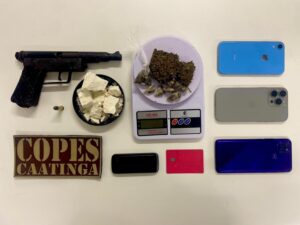pm-apreende-ilicitos-e-prende-foragido-da-justica-durante-ocorrencias-no-interior-de-alagoas (1)