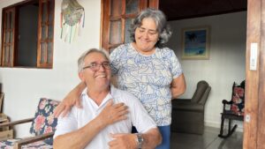 programa-bate-coracao-e-hge-salvam-vida-de-aposentado-que-sofreu-o-infarto-agudo-do-miocardio (1)