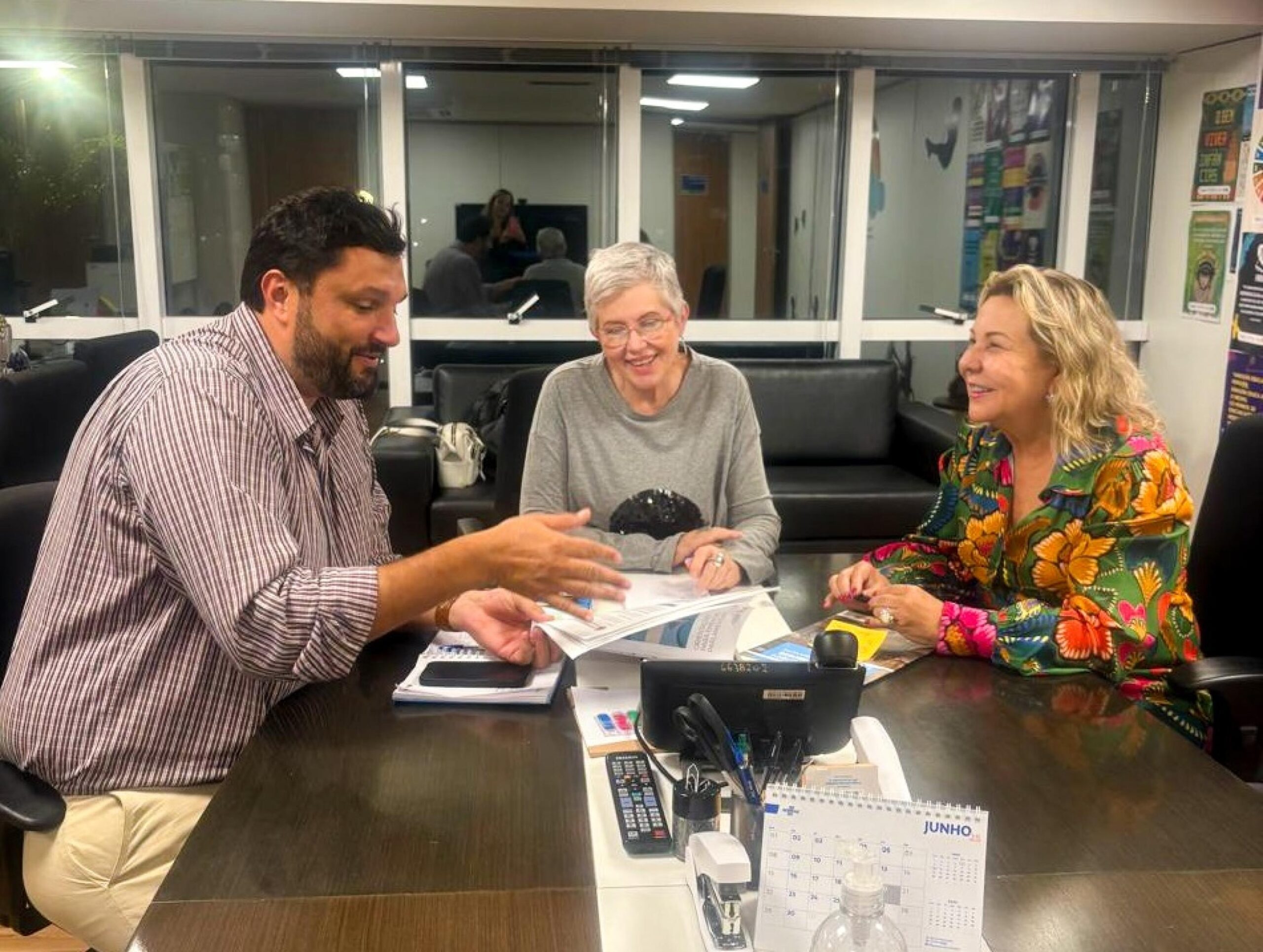 secdef-e-ministerio-dos-direitos-humanos-discutem-maio-laranja-para-ampliar-protecao-a-criancas-e-adolescentes