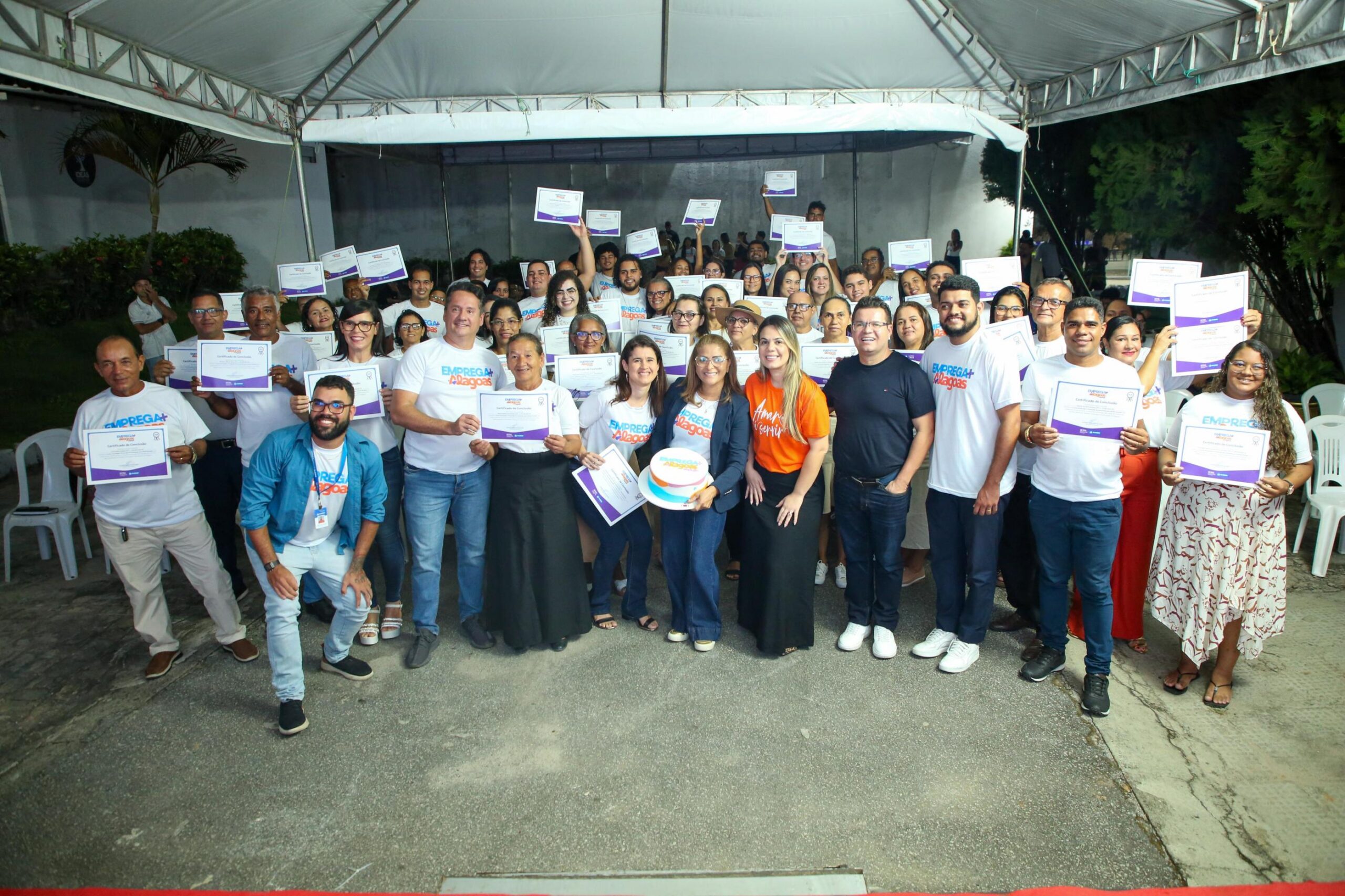 emprega-mais-alagoas-ultrapassa-a-marca-de-14-mil-trabalhadores-capacitados