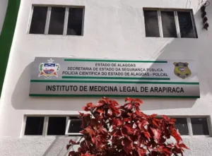 5f1e0335b4abc3f2ba33a598593ea290