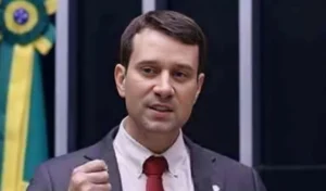 f6895024-1abd-467d-88ed-cc4f256178f3