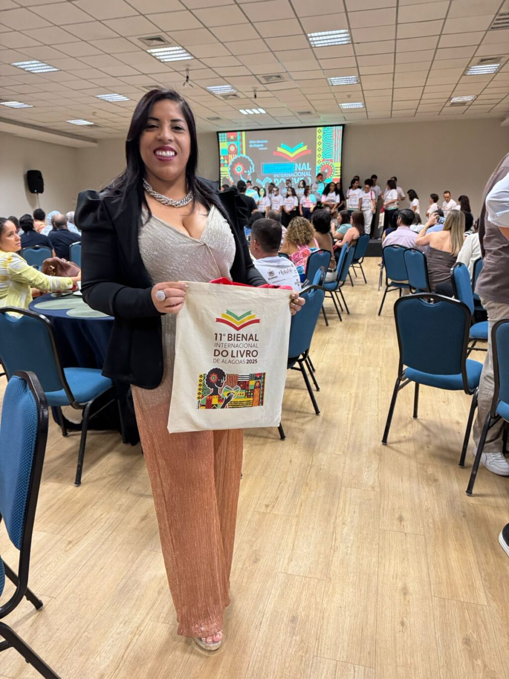 0b65ba87-38b9-40d5-a8a9-c16bcc7c0aa8