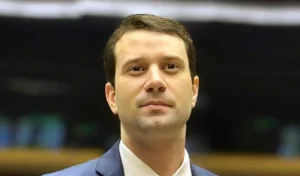 whatsapp-image-2025-08-19-at-093030