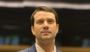 whatsapp-image-2025-08-21-at-093636