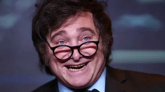 2023-11-20t012803z-1515236324-rc2pg4acqxto-rtrmadp-3-argentina-election