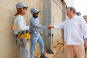 182b52fb-d41c-41c1-a28b-1312996d3f2d