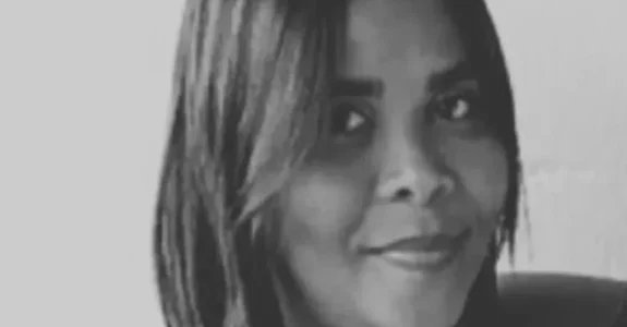 ad8309aa-5f77-4bb1-bf0c-7e6e2018a24-1