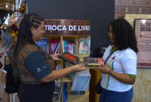 secult-promove-troca-de-livros-na-11-bienal-internacional-do-livro-de-alagoas