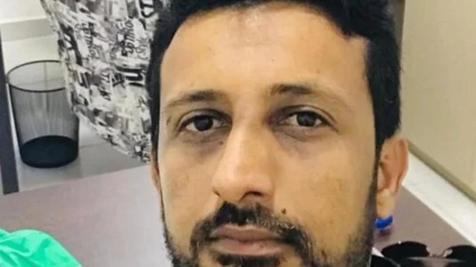 17727262937491433864701296242518