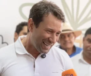 db63db4c5ce46a53da2aa4c86ef5160f (1)