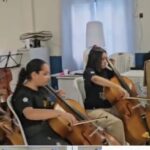 48 meninas que vão integrar a primeira orquestra sinfônica exclusivamente feminina de Alagoas vão fazer a primeira viagem de trem de suas vidas