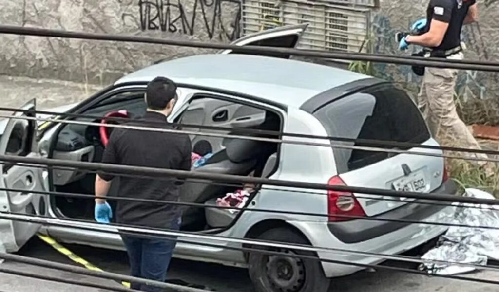 carro-onde-as-criancas-foram-encontradas
