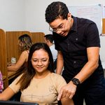 Zap Girau completa um ano com mais de 15 mil atendimentos virtuais para a população e é pioneiro no país