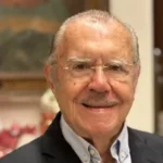 José Sarney é internado em São Paulo para continuar tratamento de pneumonia
