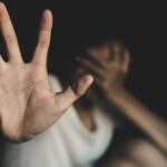 Homem é preso suspeito de agredir e abusar sexualmente de mulher na frente dos filhos em Maceió